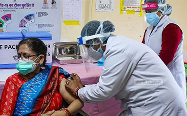 印度单日新冠死亡病例超过4500例 创全球最高纪录