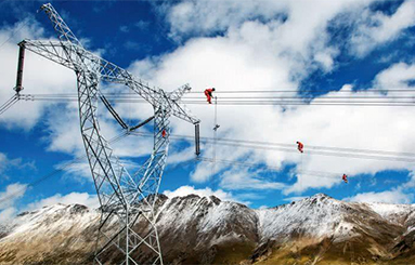 国家电网西藏电力在高寒缺氧的雪域奋勇拼搏 强大电网覆盖世界屋脊