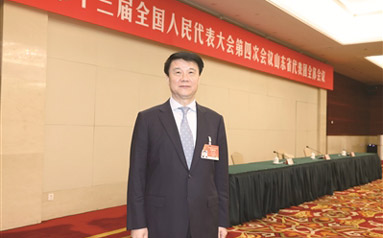 全国人大代表、泰安市委书记崔洪刚： 全力建成“五个名地”，在推动高质量发展中抢占先机