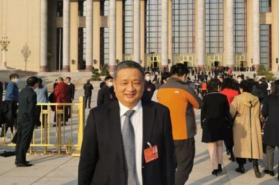 全国人大代表、中国工程院院士、长江设计集团董事长钮新强：长江安澜是保障流域经济社会高质量发展的关键