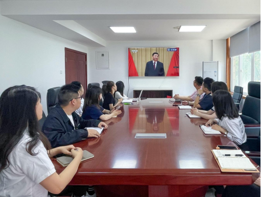 中鐵八局海外公司團(tuán)干部熱議慶祝中國共產(chǎn)主義青年團(tuán)成立100周年大會120.png