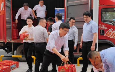 支援家乡枇杷销售 芜湖徽州商会仍在进行中