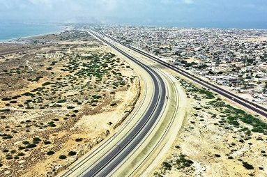 高质量共建"一带一路"|巴基斯坦瓜达尔东湾快速路通车