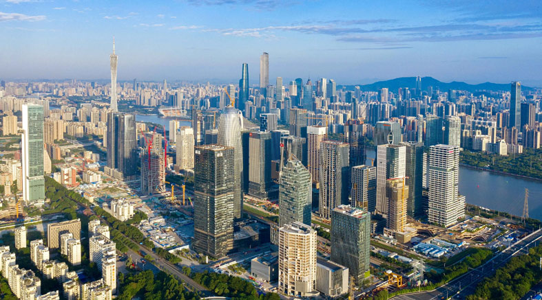 京津冀与粤港澳两大城市群如何形成澎湃发展动力？