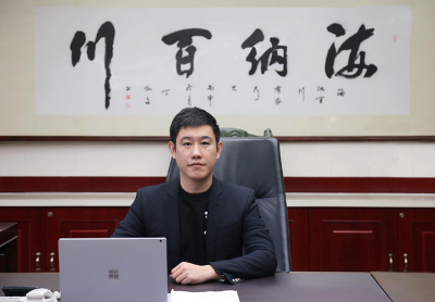 福建万安实业集团有限公司总裁苏捷当选为福建省优秀企业家