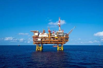 我国建成亚洲最大海上石油生产平台