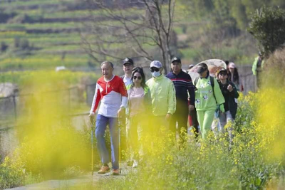 “中國無腿登頂珠峰第一人”夏伯渝與您相約婺源江嶺