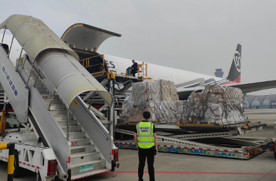 顺丰航空开通成都—孟买国际（地区）货运航线