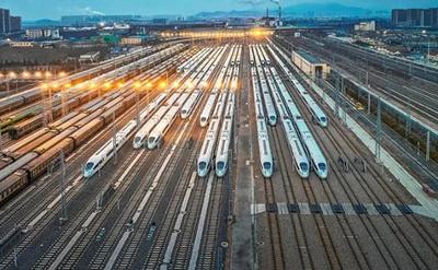 全國鐵路7月1日起實行新列車運行圖 增開進(jìn)出東北高鐵