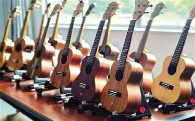 广东惠阳吉他产业强“链”观察：转型发展“三重奏”