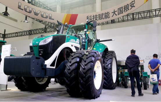 A1 引领中国农机智造再上新台阶 潍柴雷沃全国会多款全场景新品重磅亮相582.png