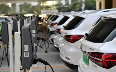 电动汽车充电费上涨引价格焦虑 专家:成本优势仍在