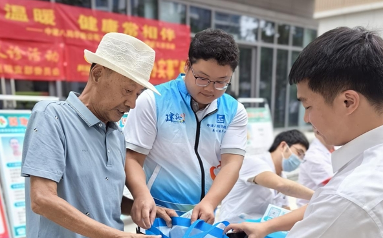 中建八局海南分公司三亚片区项目开展健康义诊活动