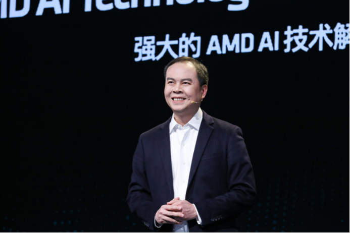 15 AMD在北京AI PC创新峰会上展示Ryzen AI PC生态系统的强大实力1275.png