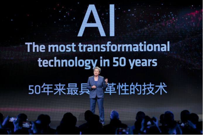 15 AMD在北京AI PC创新峰会上展示Ryzen AI PC生态系统的强大实力762.png