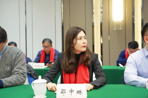 南京市民營女企業(yè)家聯(lián)合會召開一屆三次會長會議