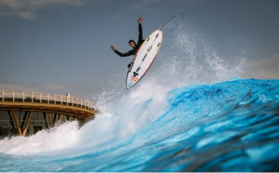 无极冲浪湾在 O2 SURFTOWN MUC首次展示新一代冲浪技术