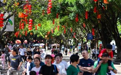 视听盛宴，“影”领潮流，广州南沙区天后宫景区国庆狂欢