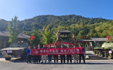 中交一航局五公司岳陽港項目部黨支部開展參觀航空航天國防教育基地活動