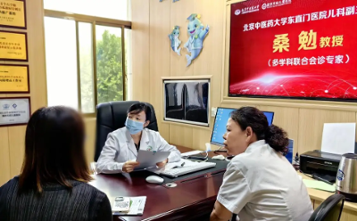 首都儿科专家桑勉教授领衔南京天佑儿童医院主任医师等开展高质量儿科会诊，共同为患者答疑解惑