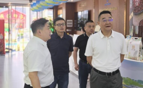 四川省棉麻集團公司赴湖北農(nóng)發(fā)銷售集團考察交流