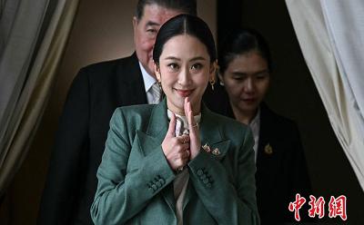 佩通坦的“電話劫”，泰國總理生涯的“休止符” ｜國際識局